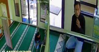 Aksi Pria Maling Kotak Amal Viral Karena Terekam Kamera CCTV di Malang